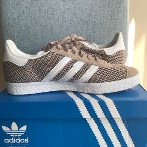 Adidas Gazelle sneakers